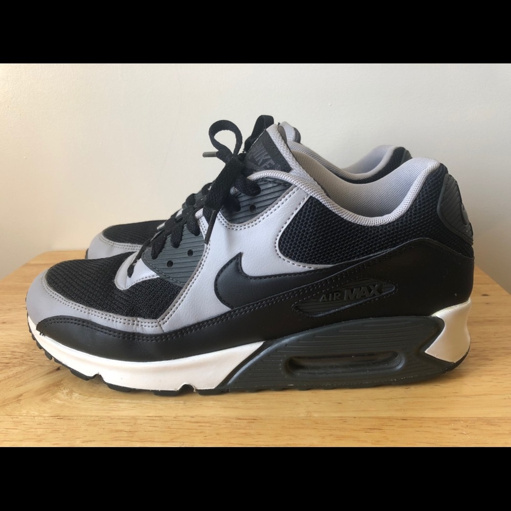 Nike Air Max 90 Essential ‘Wolf Grey’